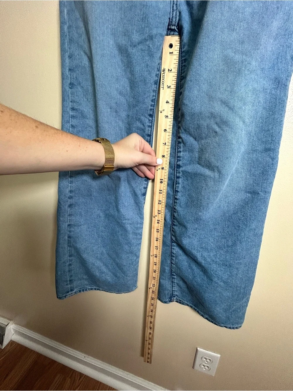 Old Navy Girls Size 12 Baggy Wide Leg Jeans Adjustable Waist Light Wash
